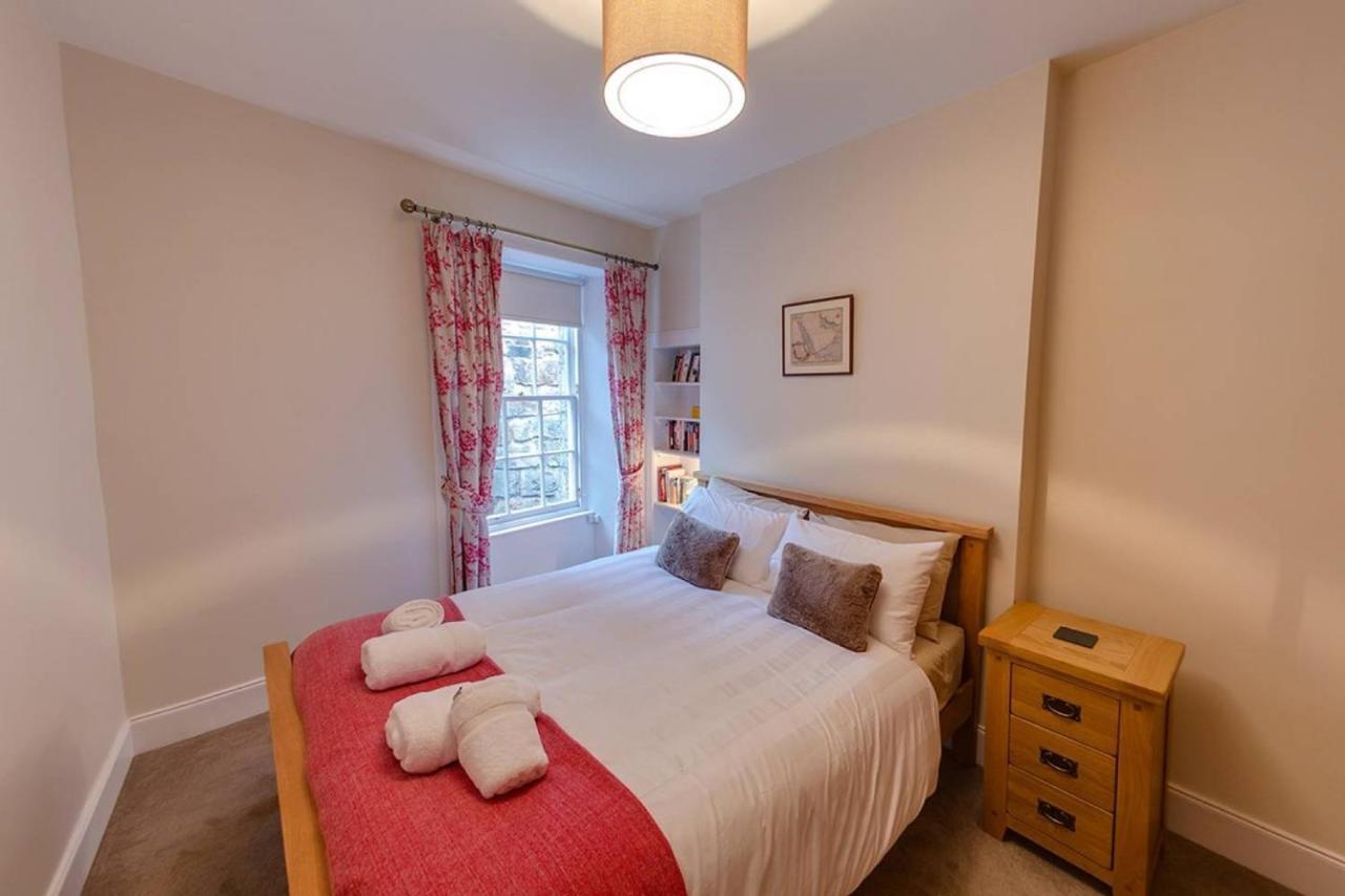 Joivy Stylish Apt In Trendy New Town Location Эдинбург Экстерьер фото