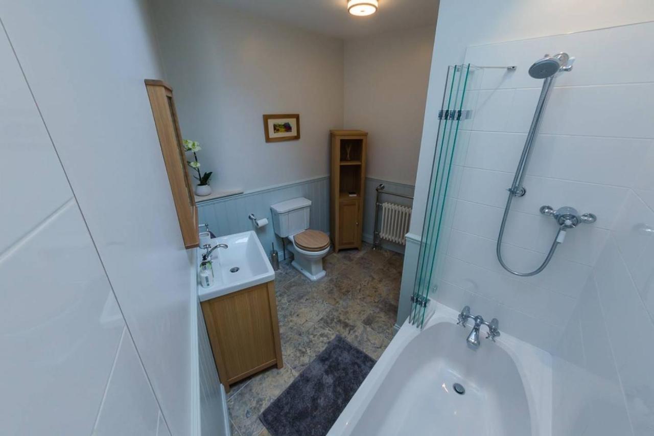 Joivy Stylish Apt In Trendy New Town Location Эдинбург Экстерьер фото